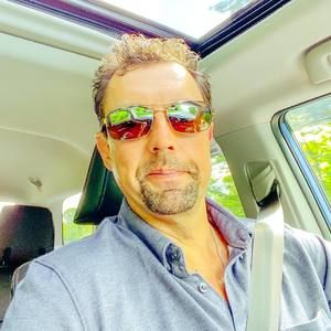 Meet your Posher, Gary